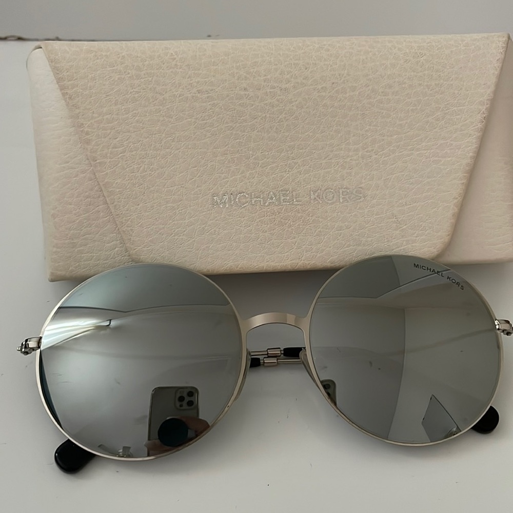 Round silver mirror MK sunglasses